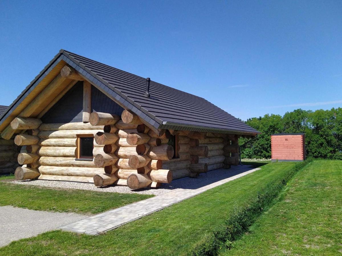 Naturstammhaus Tollensesee Gross Nemerow Ngoại thất bức ảnh