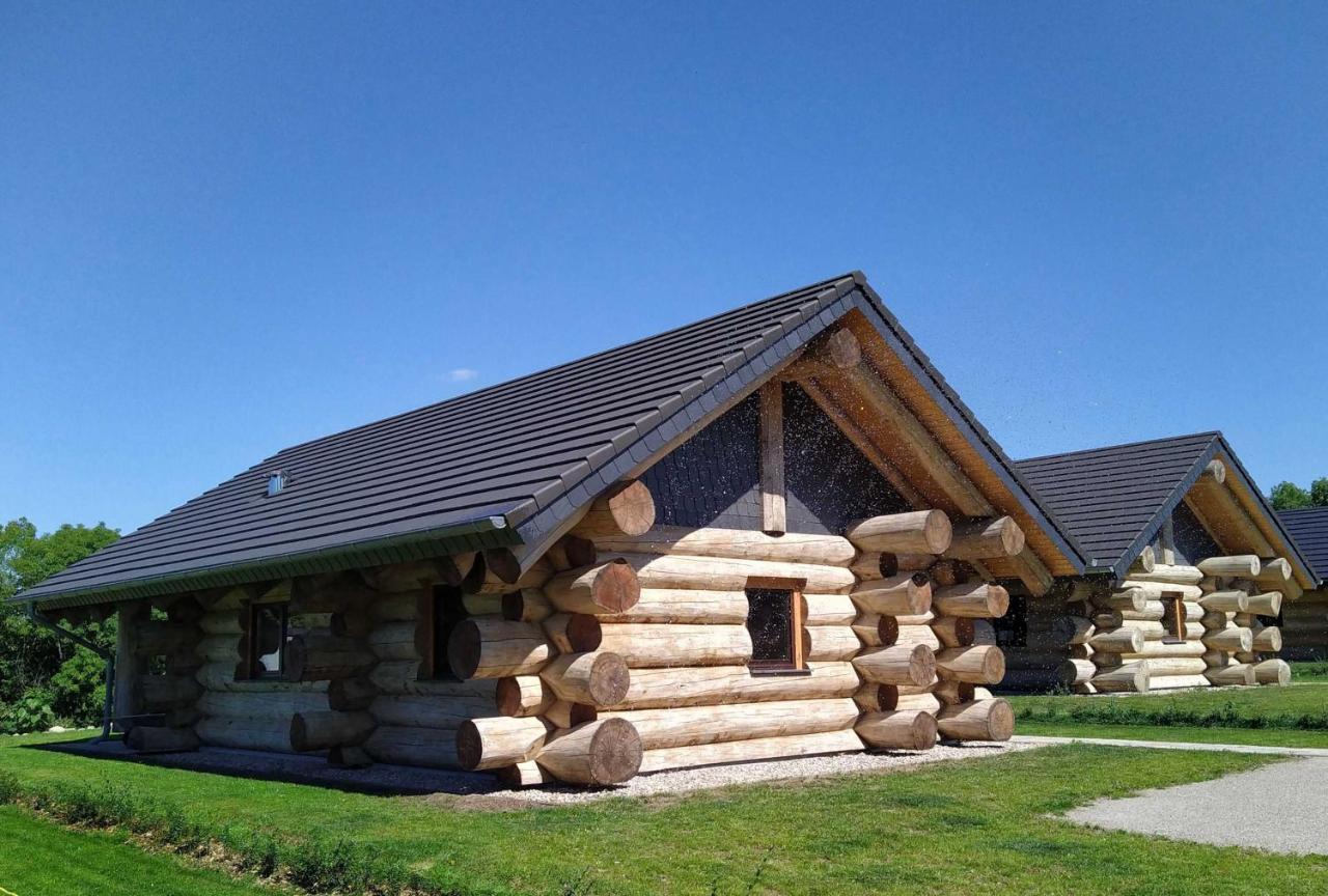 Naturstammhaus Tollensesee Gross Nemerow Ngoại thất bức ảnh