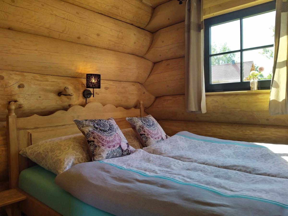 Naturstammhaus Tollensesee Gross Nemerow Ngoại thất bức ảnh