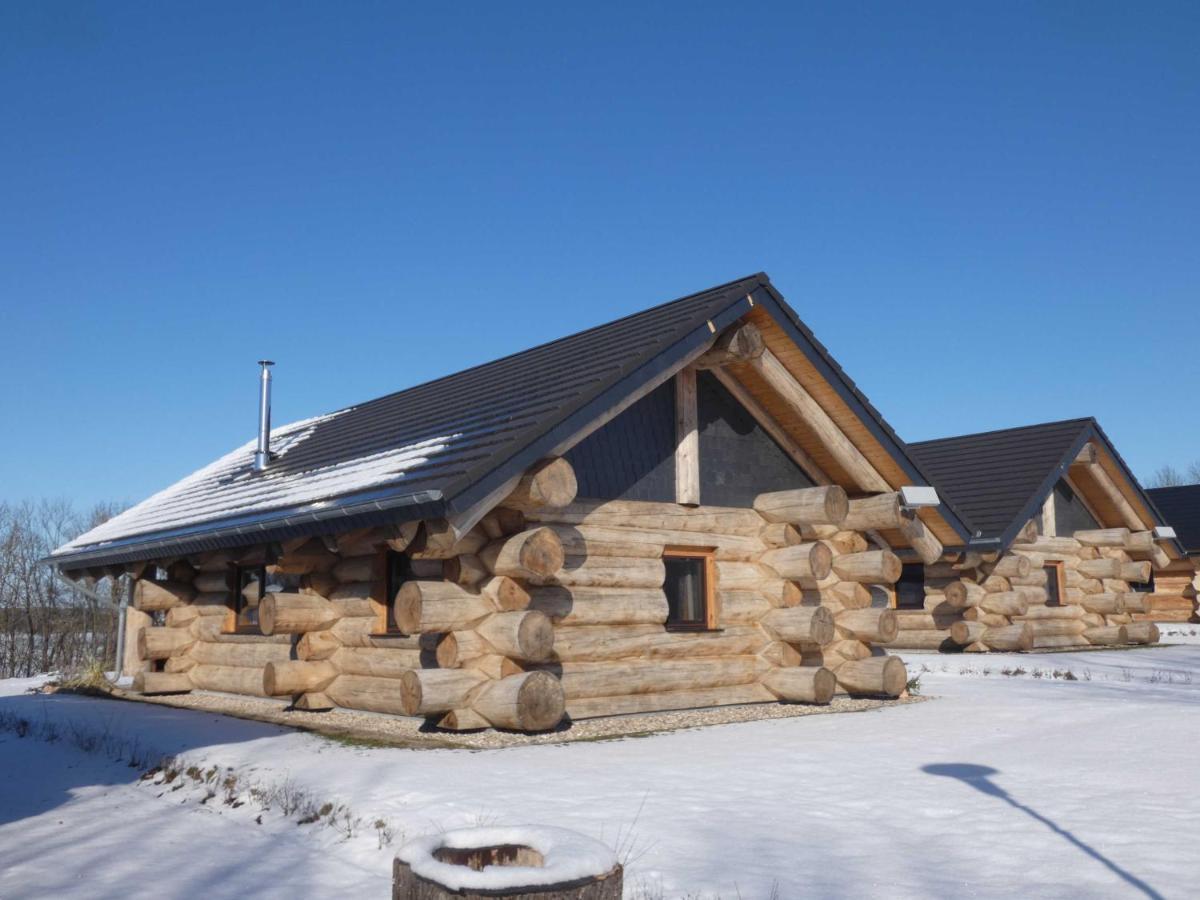 Naturstammhaus Tollensesee Gross Nemerow Ngoại thất bức ảnh